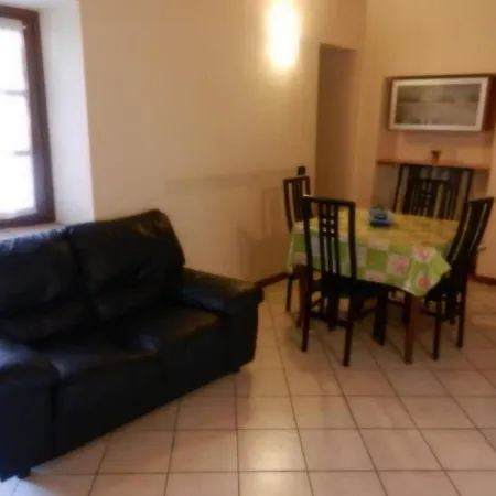 Apartamento Mit Grosser Terrasse By Interhome Bedizzol