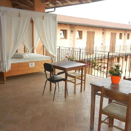 Mit Grosser Terrasse By Interhome דירה *